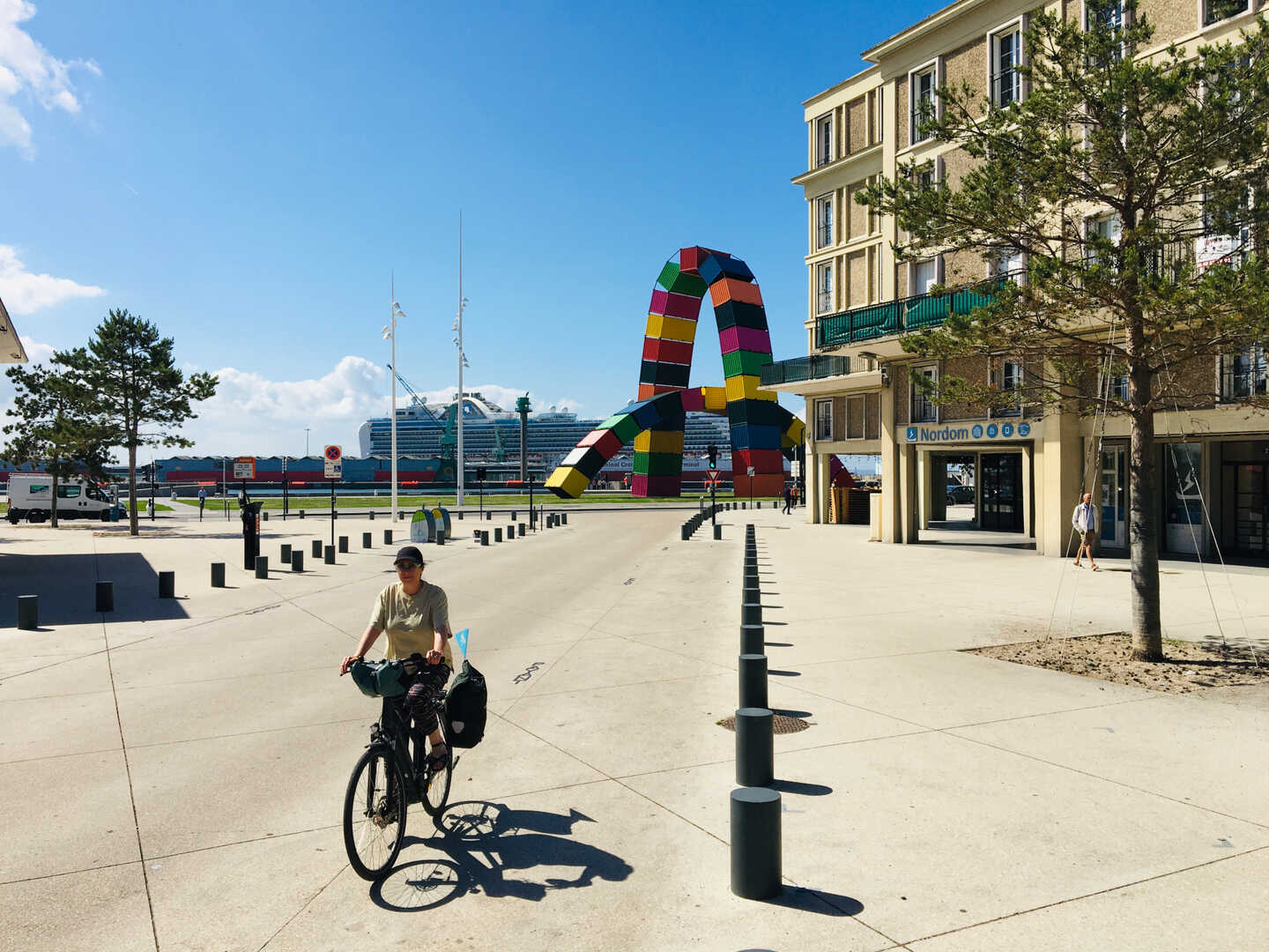 Paris le discount havre en velo